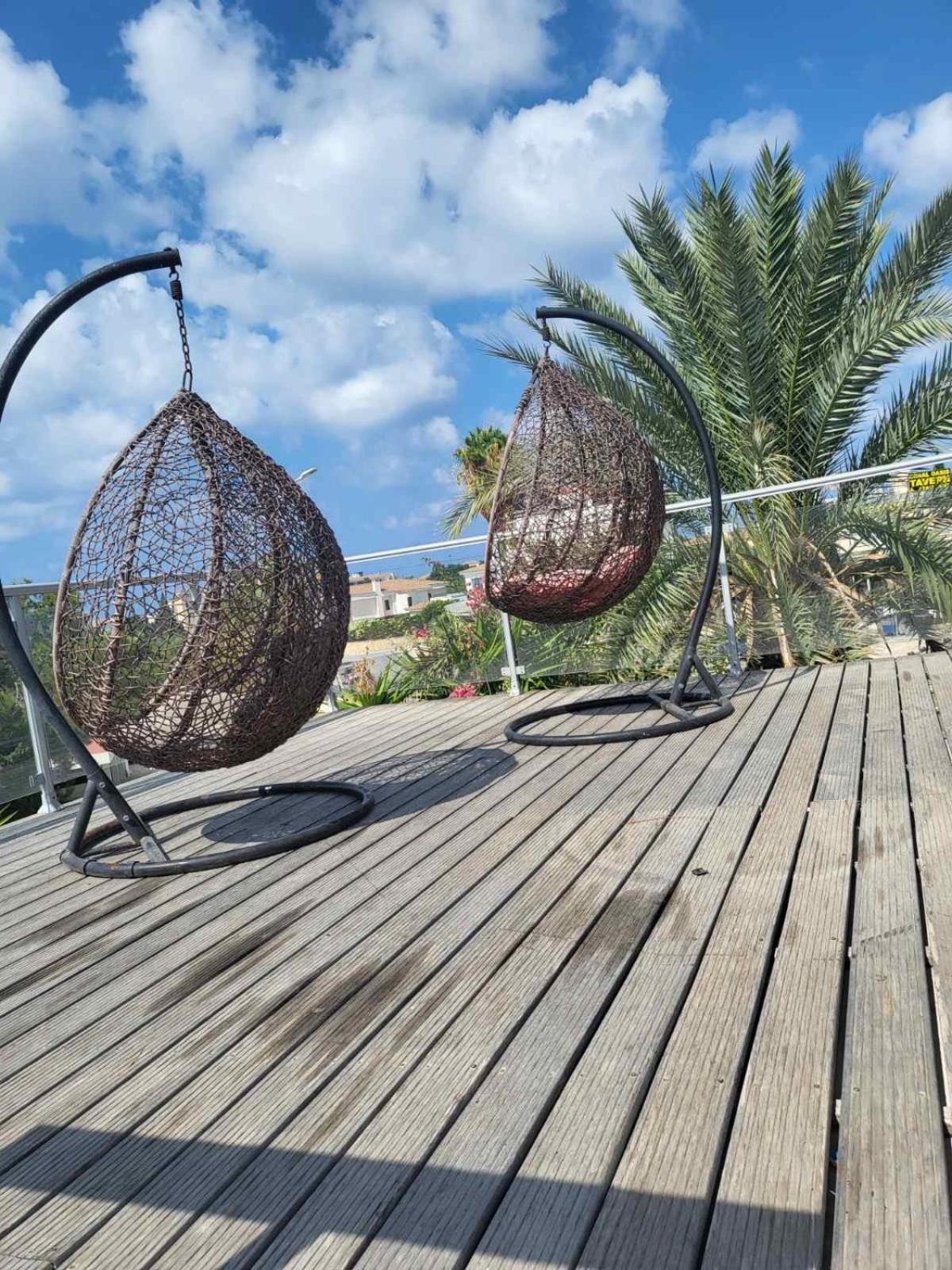 Villa Neyla Four Bedroom Coral Bay Beach Front 外观 照片